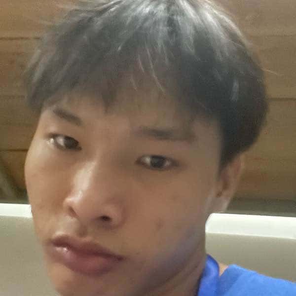 海南19岁单身帅哥真诚找对象-永州征婚相亲网