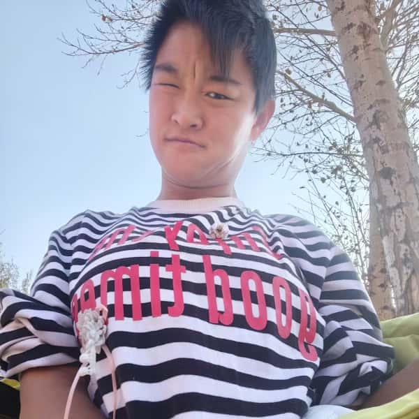 内蒙古24岁单身美女真诚找对象-永州征婚相亲网